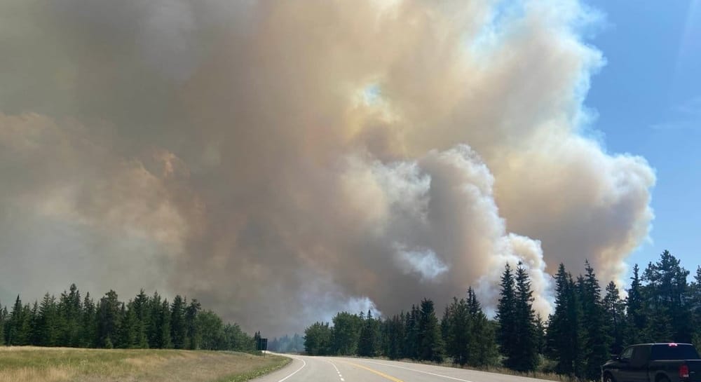 Inferno in Jasper: Wildfire Devastates Iconic Canadian Tourist Town and National Park post image