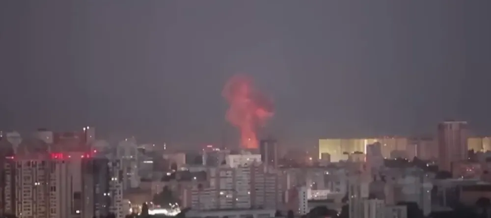 Kyiv Endures Renewed Russian Airstrikes Amid Intensifying Conflict post image