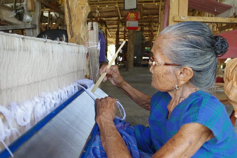 Magdalena Gamayo: The Centenarian Weaver Who Wove Her Way Into History post image